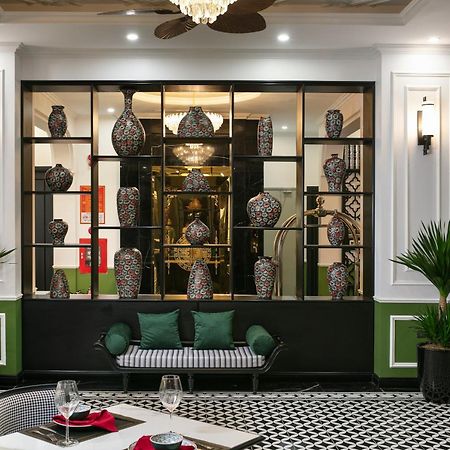 Elegant Boutique Hotel Hạ Long Exterior foto