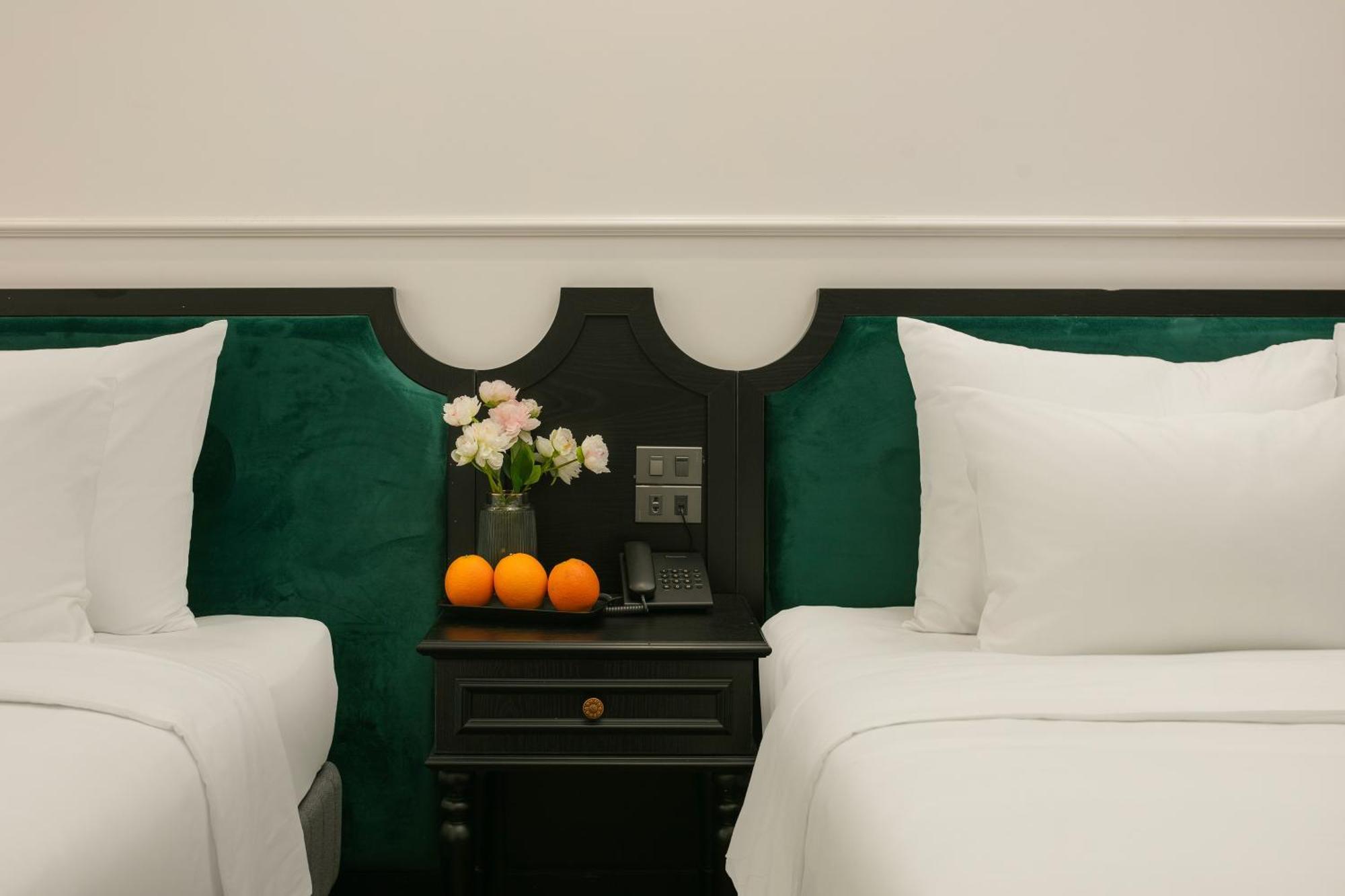 Elegant Boutique Hotel Hạ Long Exterior foto