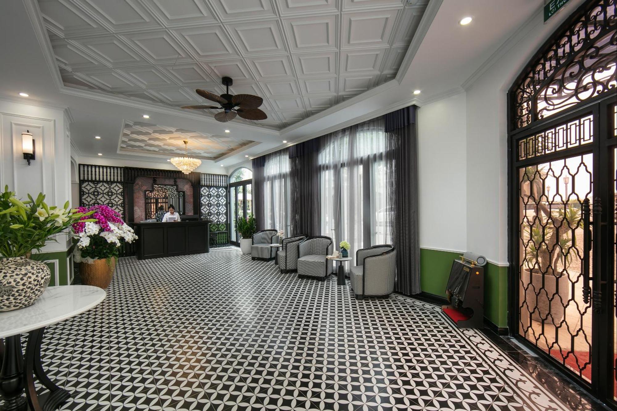Elegant Boutique Hotel Hạ Long Exterior foto